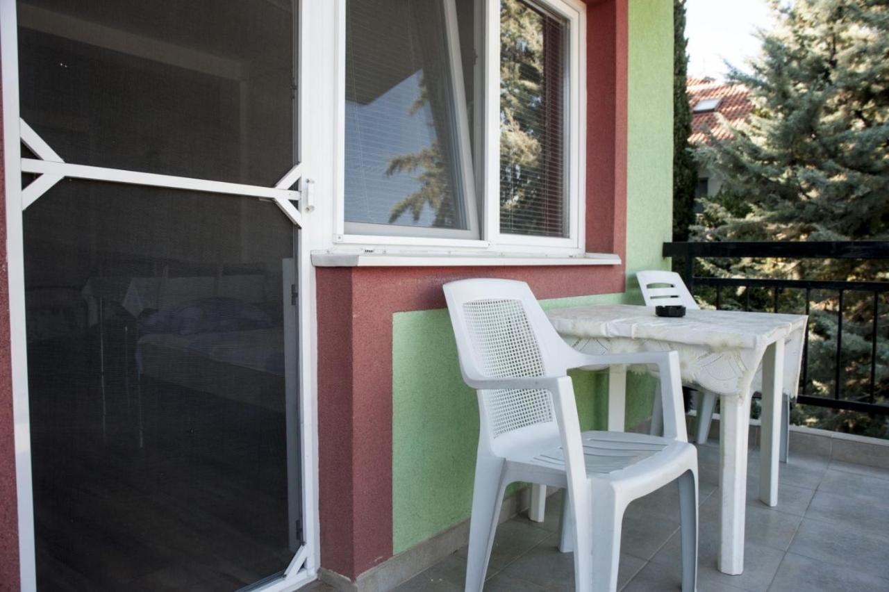Apartments Villa Zora Dojran ภายนอก รูปภาพ