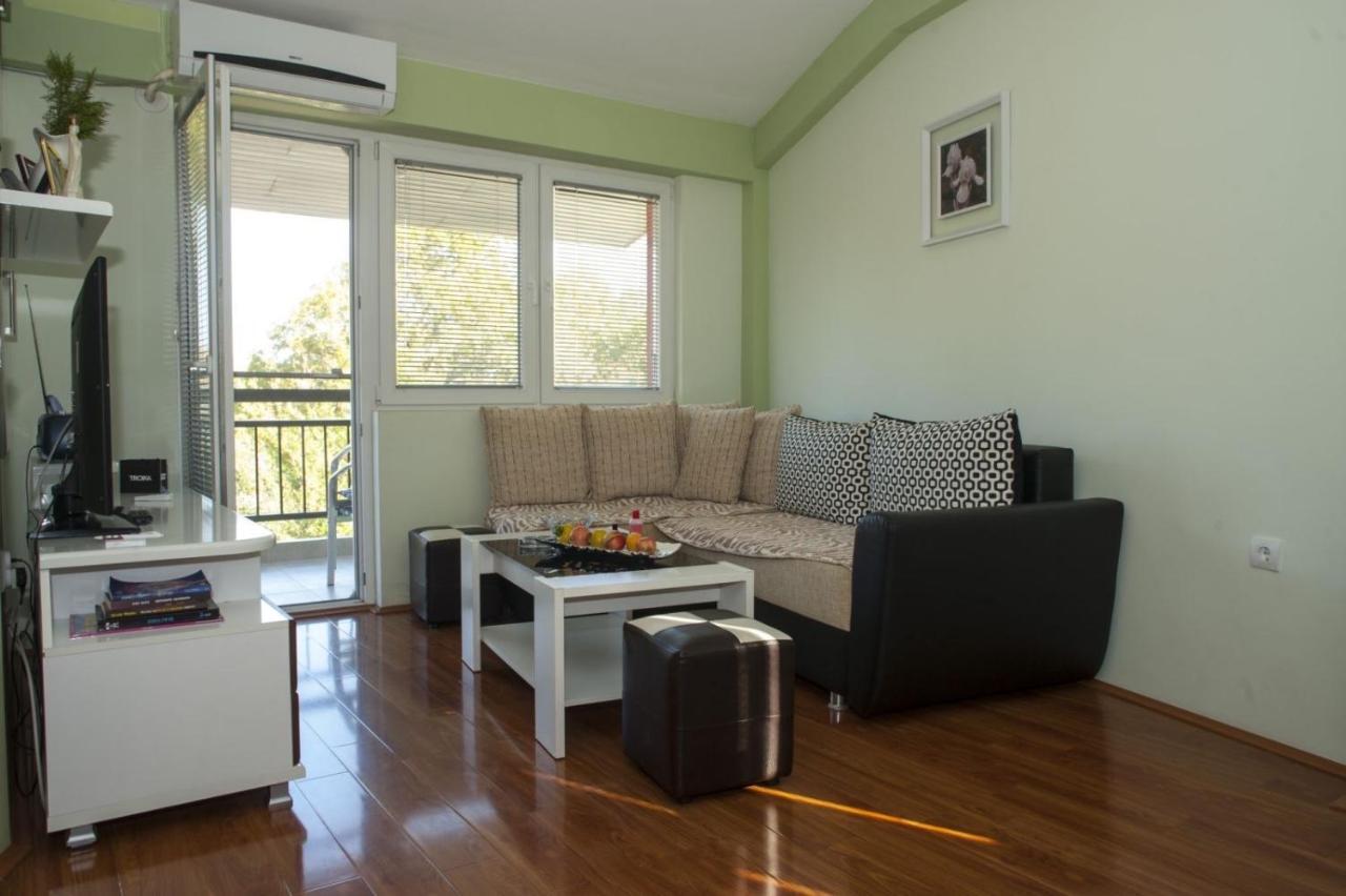 Apartments Villa Zora Dojran ภายนอก รูปภาพ