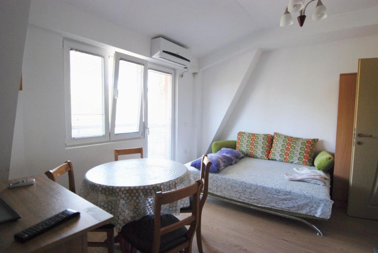 Apartments Villa Zora Dojran ภายนอก รูปภาพ